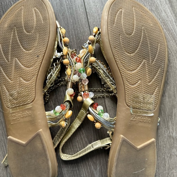 Zigisoho Gold Beaded Sandals - Picture 4 of 6